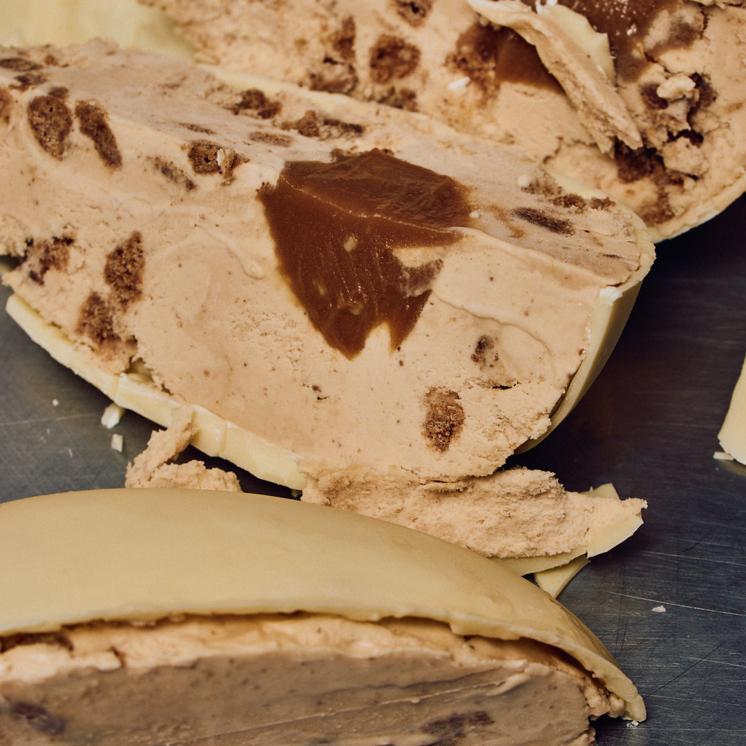 PRE-ORDER ONLY Dairy Salted Macadamia Blondie Ice Cream Filled Easter Egg